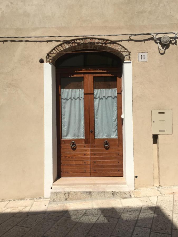 דירות טרמולי Le Volte Nel Borgo מראה חיצוני תמונה